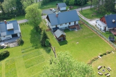 Zahrada s ohništěm a potůčkem